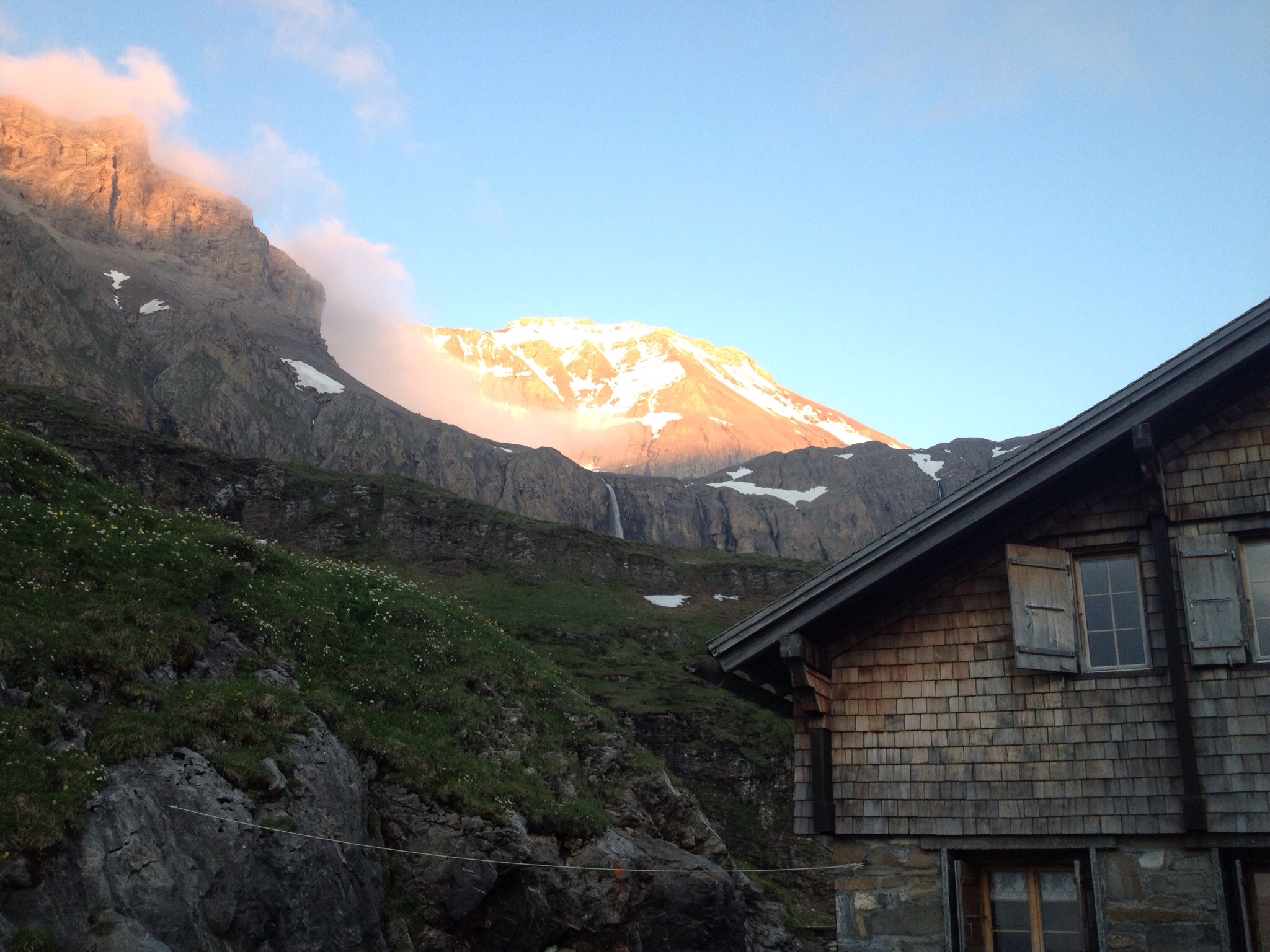 Das Ziel vor Augen im Abendlicht 